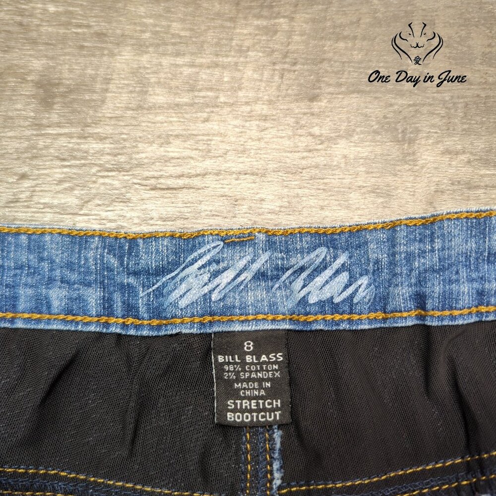 Bill Blass Stretch Bootcut Jeans Size 8 - Picture 2 of 6